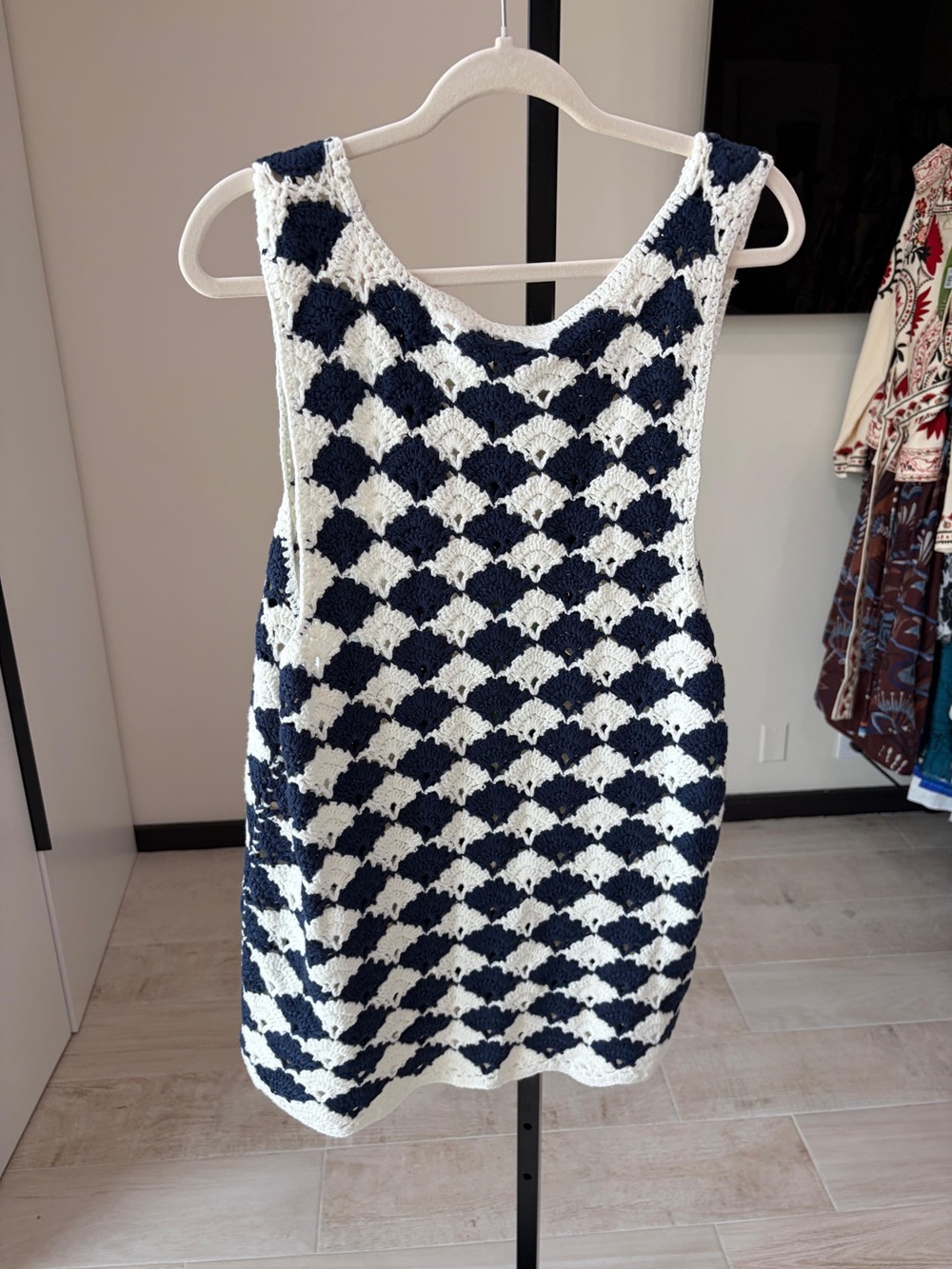 Scalloped Crochet Top White and Blue by Farm Rio - Picture 11 of 12